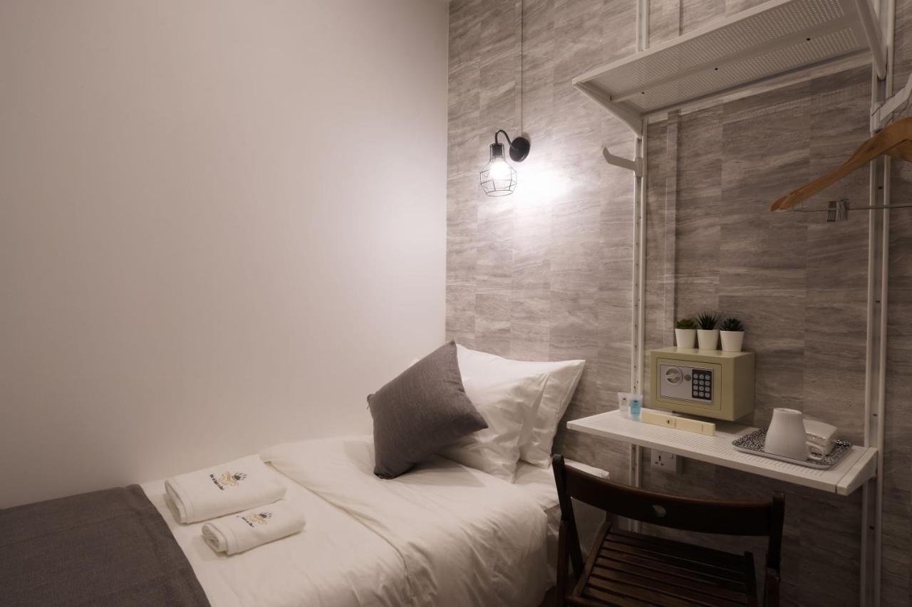 Q Loft Hotels At Bedok Singapore Esterno foto