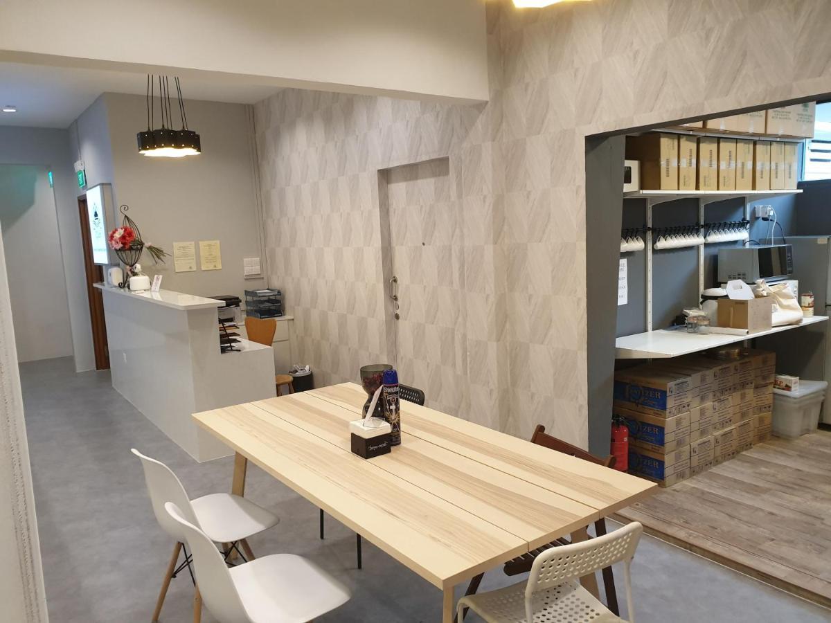 Q Loft Hotels At Bedok Singapore Esterno foto